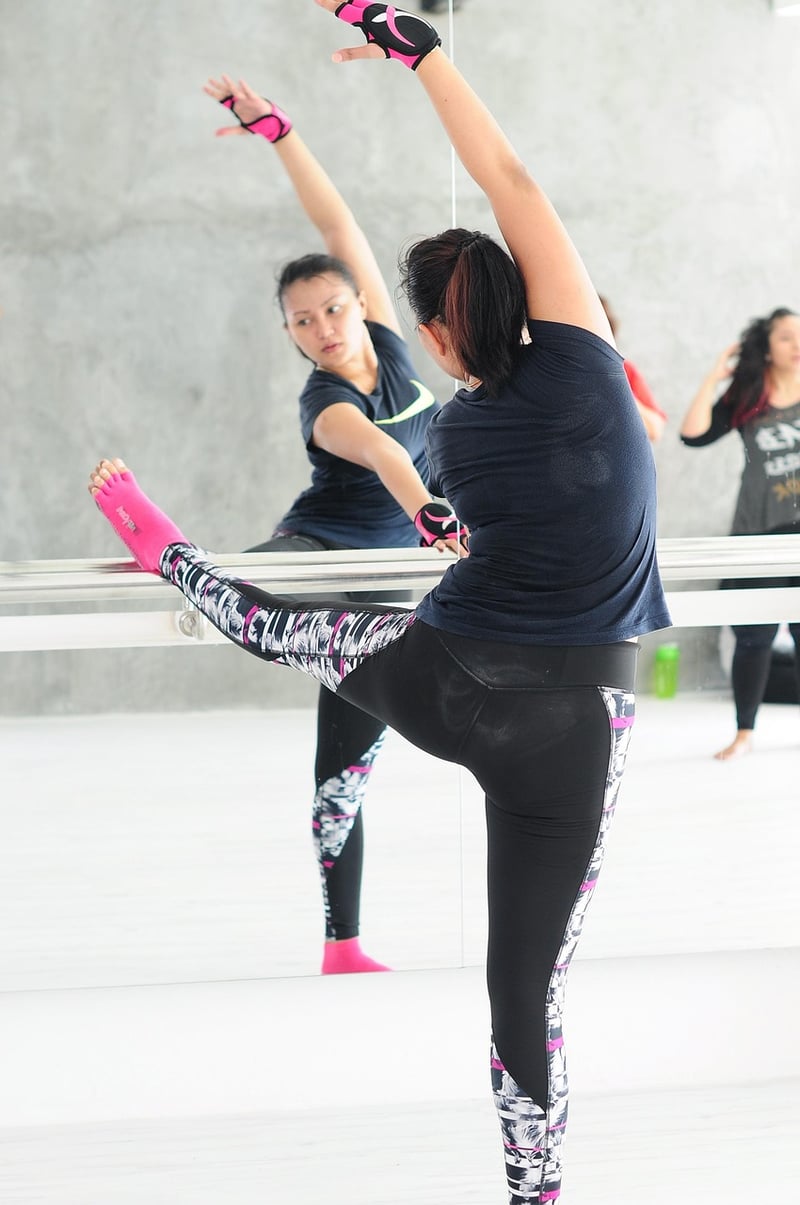 Pilates-Barre Blend